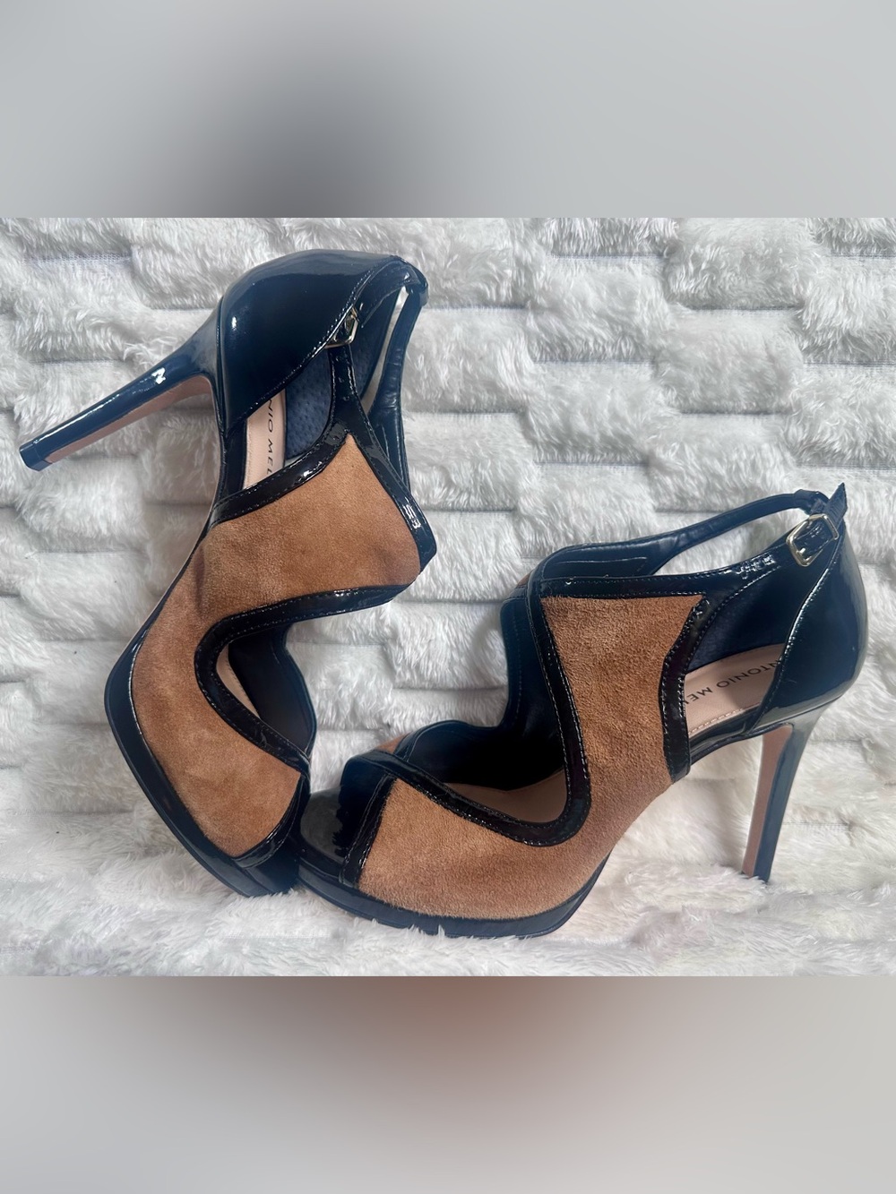 Antonio Melani Suede and Patent Leather Two-Tone High-Heel Sandals Sz 7 EUC
